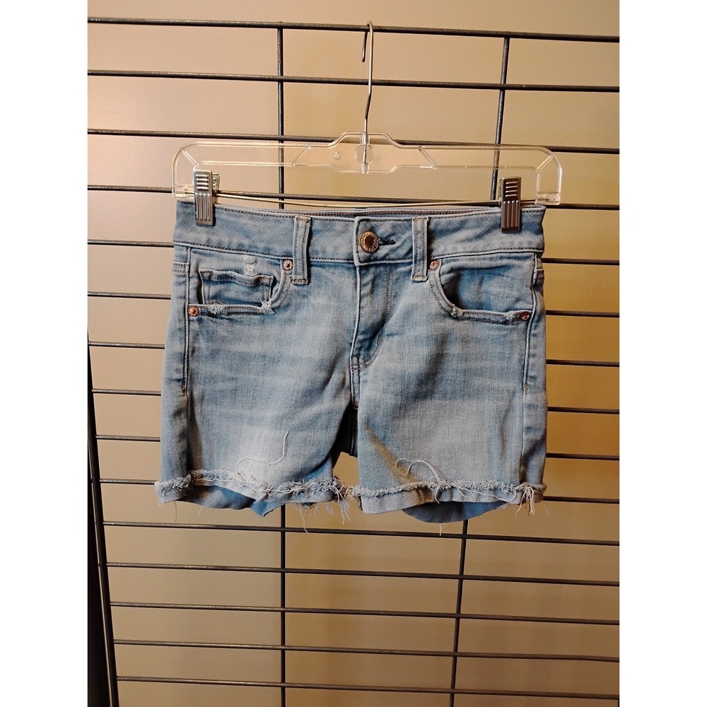 American Eagle Outfitters Light Blue Distressed Denim Shorts Cutoff‎ Womens